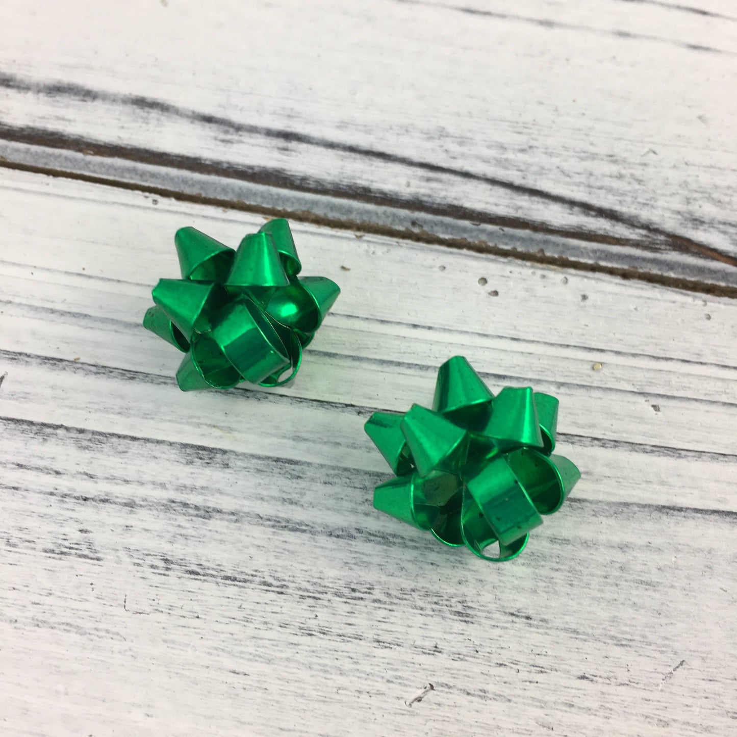 Green Christmas Bow Earrings