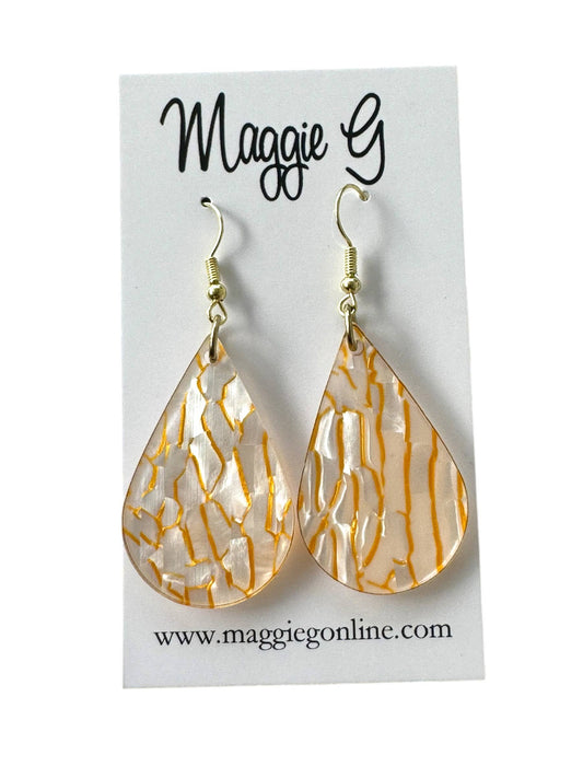 Gold Maze Teardrop Earrings