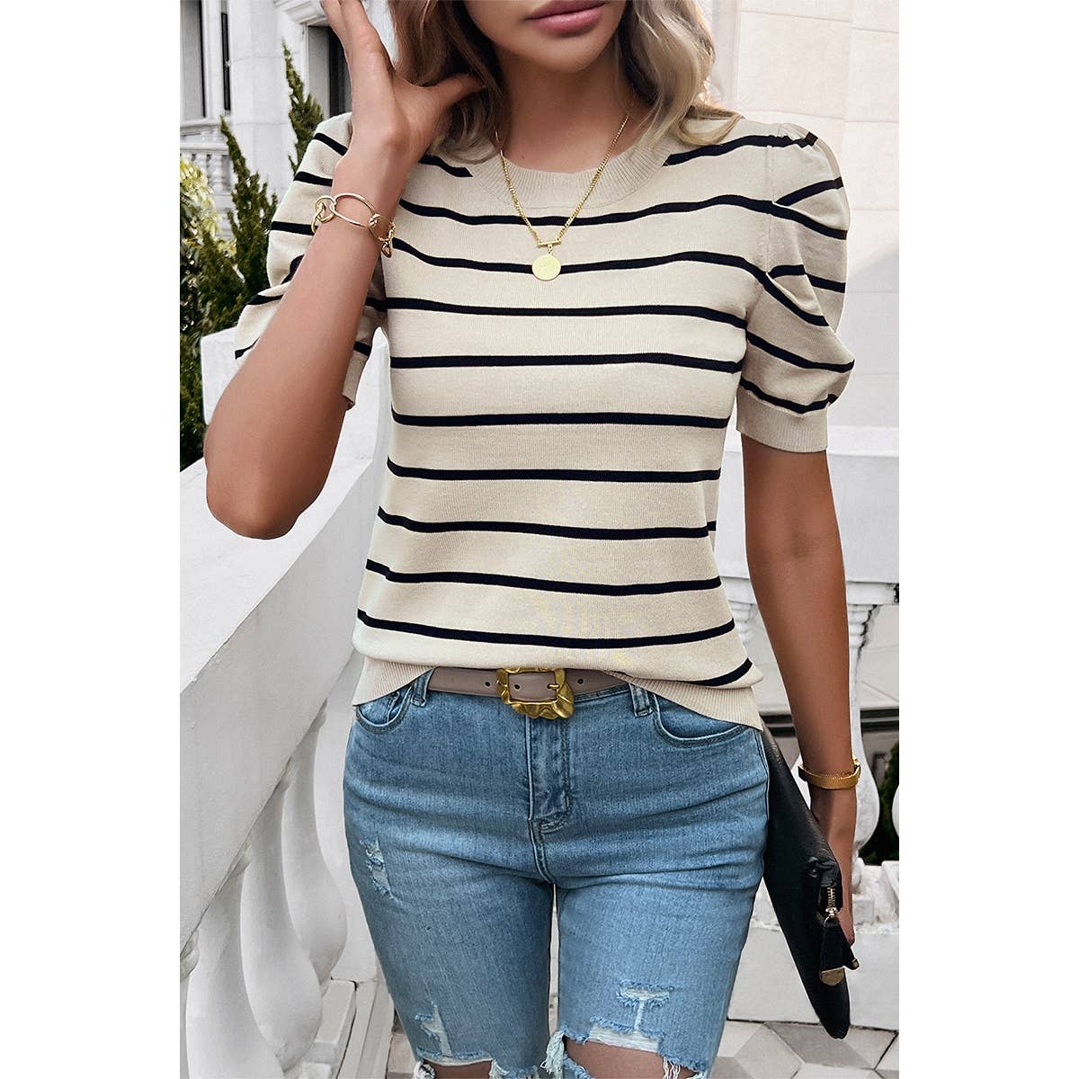 Strip Round Neck Knit Puff Sleeve Fit Top