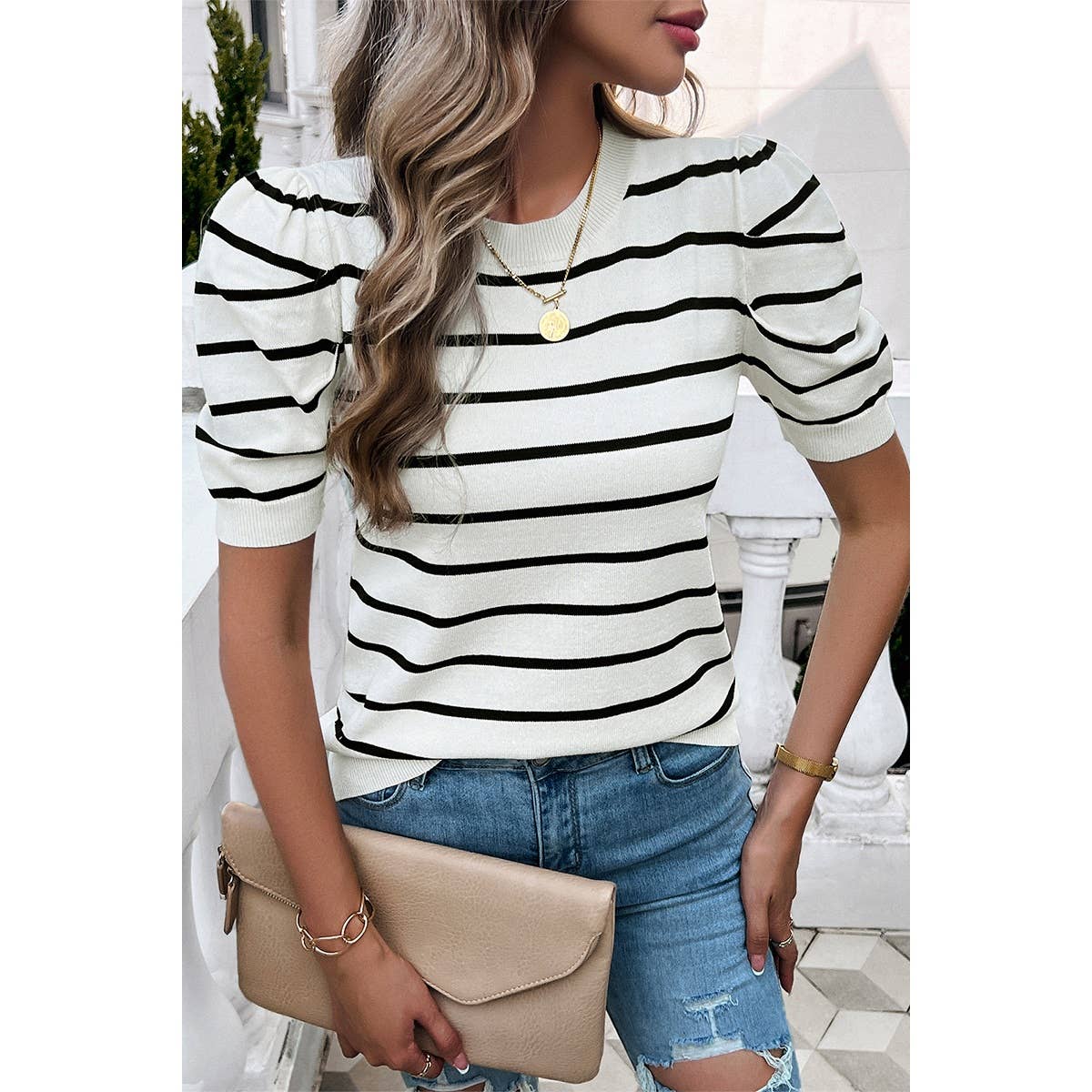 Strip Round Neck Knit Puff Sleeve Fit Top