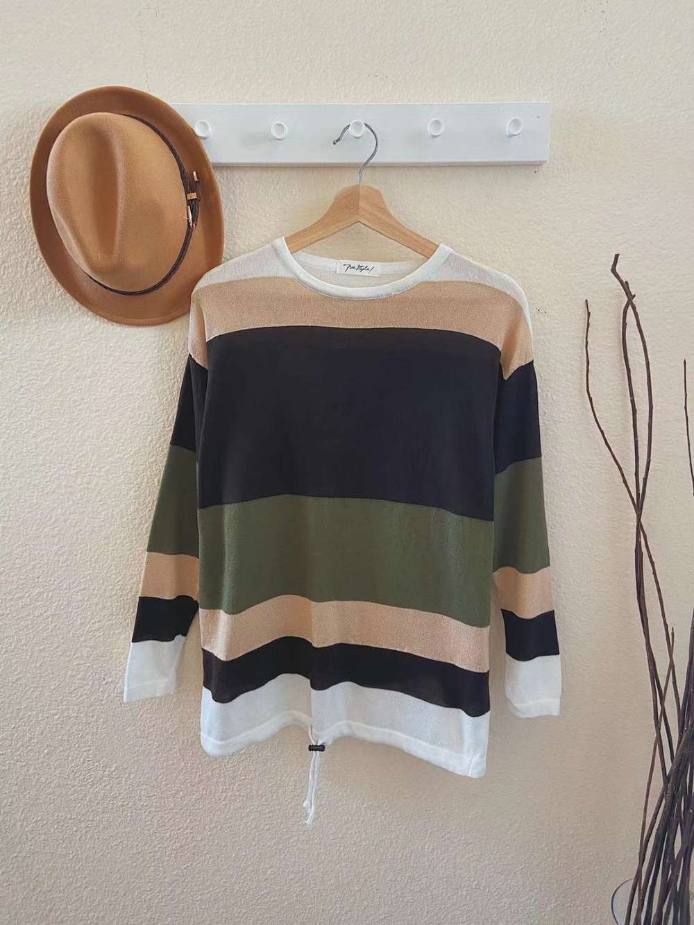 Color Block Knit Sweater